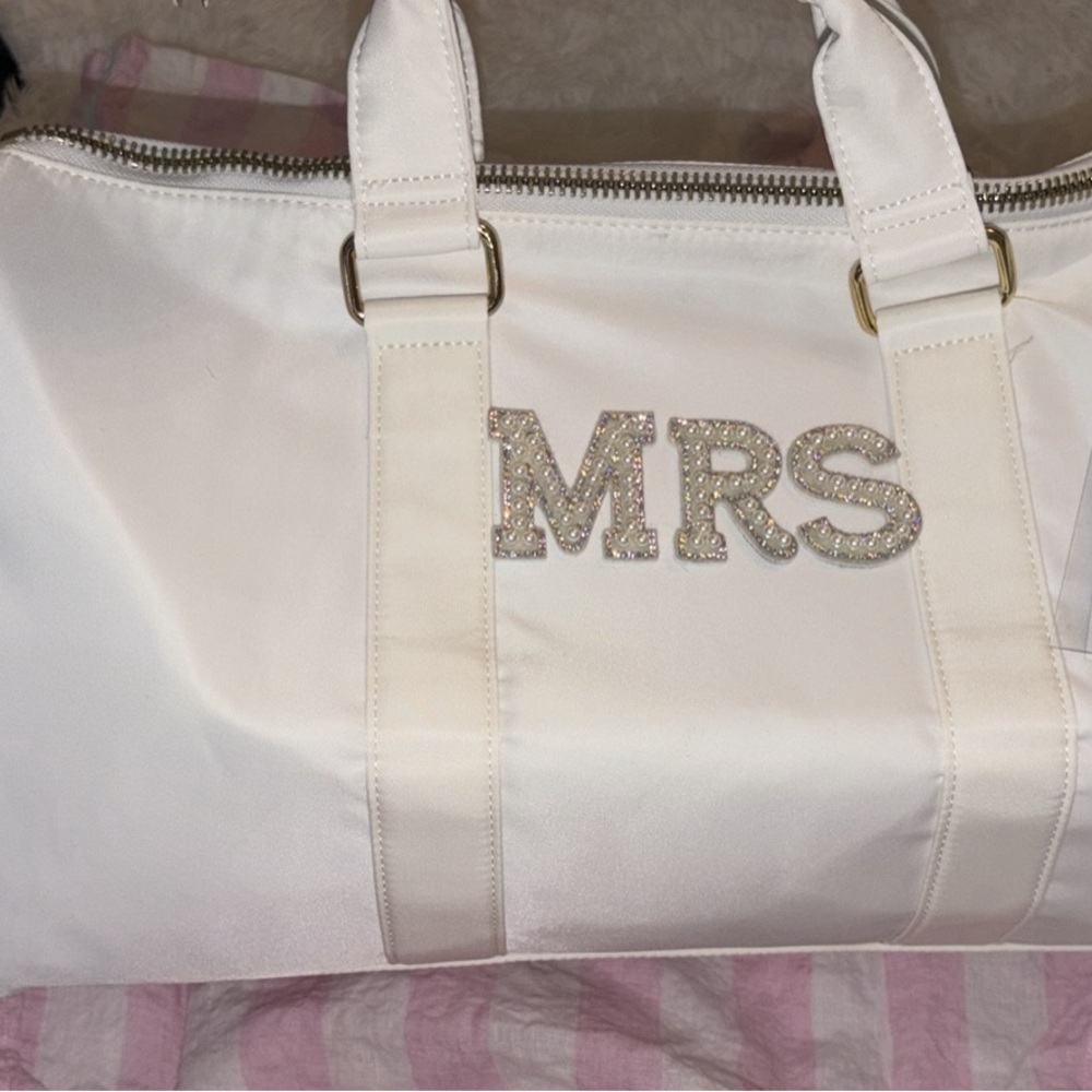 Stoney Clover Lane White 'MRS' Travel Bag